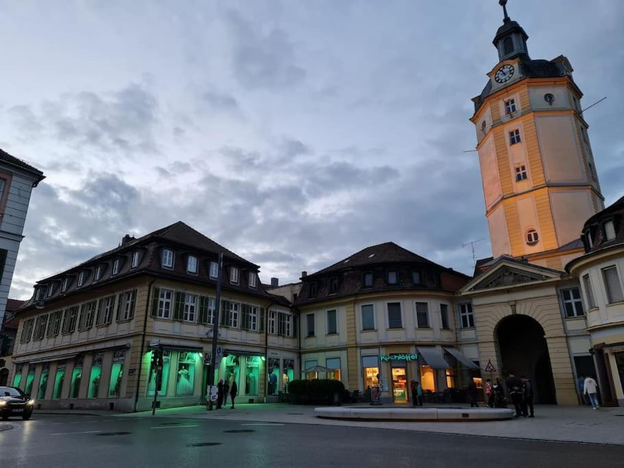 Tor Stay - Charmante 2 Zimmer Apartment Ansbach Eksteriør billede